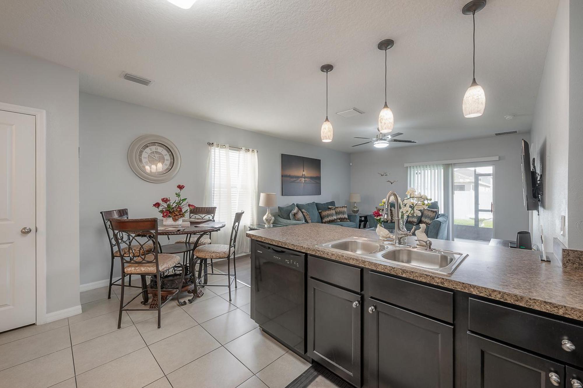 Sun City Cozy Home Ruskin Extérieur photo